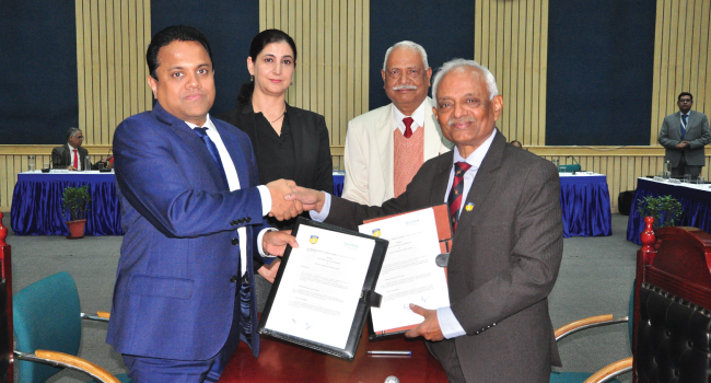 trivitron-healthcare-signs-memorandum-of-understanding-with-amity-university--institutions-au-to-promote-collaborative-joint-research-and-training